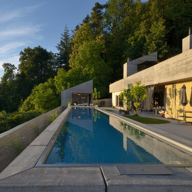 Bearing of Swimming Pools at the Villa Aurea, Lochau